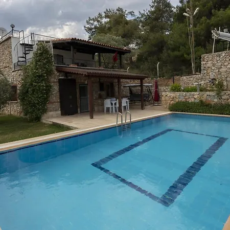 Splendid Surrounded By Nature Near Milas-bodrum Airport ヴィラ *